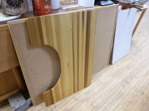 lot 127 image: Miscellaneous Board Pieces