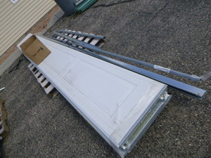 lot 9 image: NEW Wayne Dalton 7 X 16 Garage Door