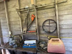 lot 20 image: Everything on Bench & Wall