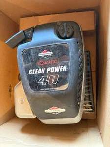 lot 150 image: New Briggs & Stratton Clean Power 40 Quattro Engine