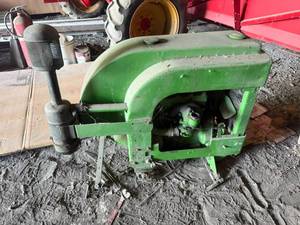 lot 29 image: John Deere LU Power Unit