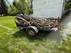 lot 9 image: 6 x 10 Steel Bed Trailer