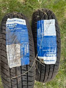 lot 32 image: 2 New PS850 16580R13 Radial Tires