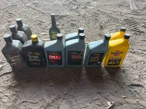 lot 40 image: Mixed Lot Oil