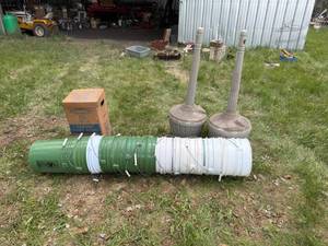 lot 69 image: 5 Gallon Pails, Smoking Outposts & Glass Water Jug