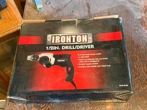 lot 112 image: 12 DrillDriver