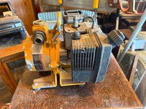 lot 116 image: Small Water Pump