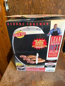 lot 121 image: New George Forman Grill