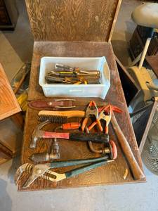 lot 139 image: Hand Tools