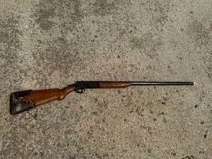 lot 152 image: Model 1908 Harrington & Richardson 12 Gauge