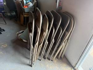 lot 157 image: Folding Chairs