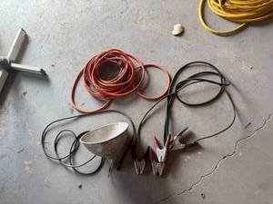 lot 171 image: Extension Cord, Jumper Cables & Shop Light