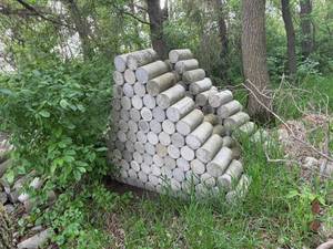 lot 195 image: Concrete Cylinders