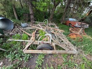 lot 196 image: Vintage Farm Implements