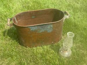 lot 201 image: Copper Tub & Lantern