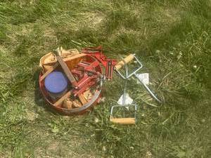 lot 210 image: Corner Clamps, Hay Hooks & Misc