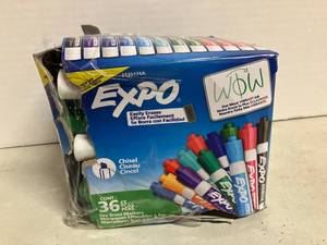 lot 104 image: Expo Dry Erase Markers