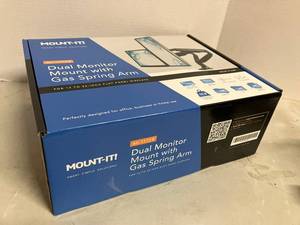 lot 11 image: Dual Monitor Mount