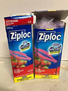 lot 93 image: Ziploc Gallon Bags