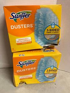 lot 18 image: Swiffer Duster Refills