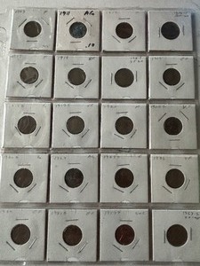 lot 126 image: Lincoln Wheat Cents