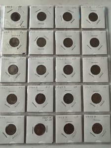 lot 130 image: Lincoln Wheat Cents