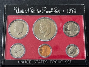 lot 135 image: 1974-S Proof Set