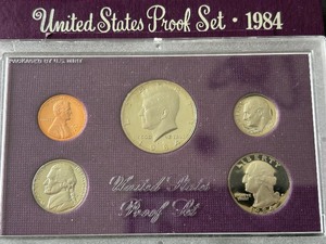 lot 143 image: 1984 Proof Set