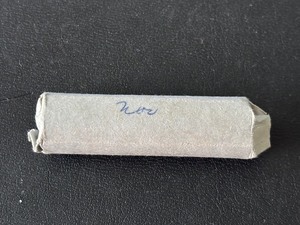 lot 119 image: Roll of War Nickels