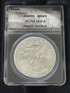lot 62 image: 2009 Silver Eagle ANACS MS69