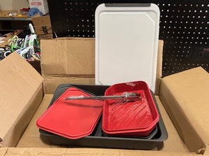 lot 17 image: Cutting Board, Skewers, Containers, Baking Pan