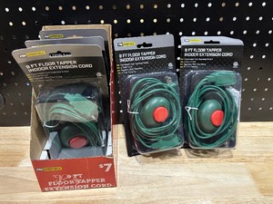 lot 76 image: Extension Cords