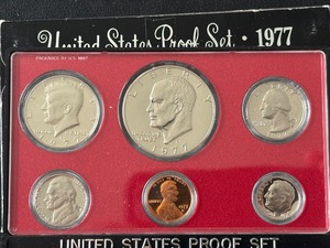 lot 23 image: 1977-S Proof Set