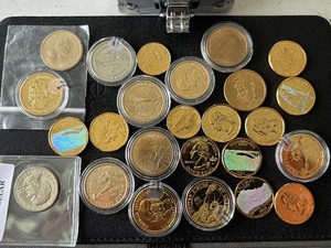 lot 101 image: Dollars, Quarters, Nickels