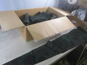 lot 166 image: (EW2) Box Of Several New Camo Cloth...