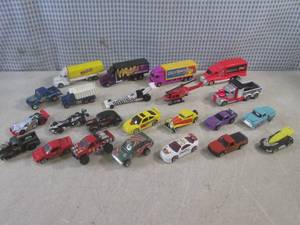 lot 173 image: (BS) Assortment of Vintage Hot Whee...