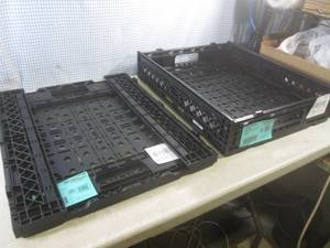 lot 177 image: (EW5) 2 Foldable Plastic Crates 24...
