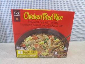 lot 193 image: (FRZ) Frozen Box of Family Size Chi...