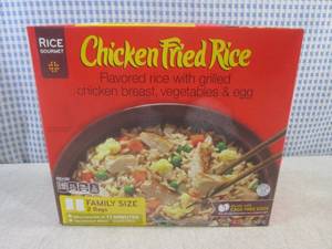 lot 194 image: (FRZ) Frozen Box of Family Size Chi...