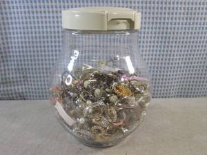 lot 4 image: (FS) Assorted Fashion Jewelry in Co...