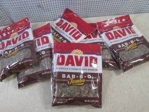 lot 80 image: (B-1) 6 Bags of Davis Bar-B-Q Jumbo...
