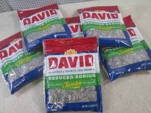 lot 81 image: (B-1) 6 Bags of Davis Reduced Sodiu...