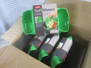 lot 86 image: (BSB) 4 Soft Works Silicone Pressur...