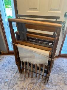 lot 9S image: Vintage Folding Floor Weaving Loom