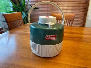 lot 10S image: Vintage Coleman Green and White Water Jug 1 Gallon
