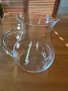 lot 77S image: Princess House Heritage Double Old Fashion Clear Glass Pitcher with 9-Inch Height