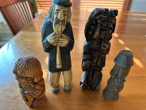 lot 81S image: Set of 4 Handcrafted Polish Wooden Figurines