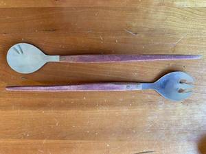 lot 84S image: Vintage Aranvil Stainless Steel Salad Serving Utensil Set with Wooden Handles