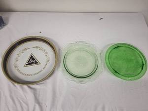 lot 18G image: Set of 3 Vintage Serving Trays including Blatz Beer Tray and Green Glass Trays