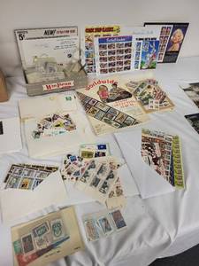 lot 67G image: Vintage Stamp Collection with Albums and Sheets